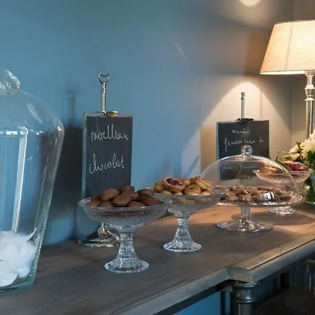 Plumes & Coton Konukevi Ecurie