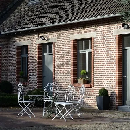 Pensión Plumes & Coton 3*