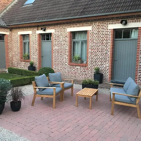 Plumes & Coton Guest house 3*